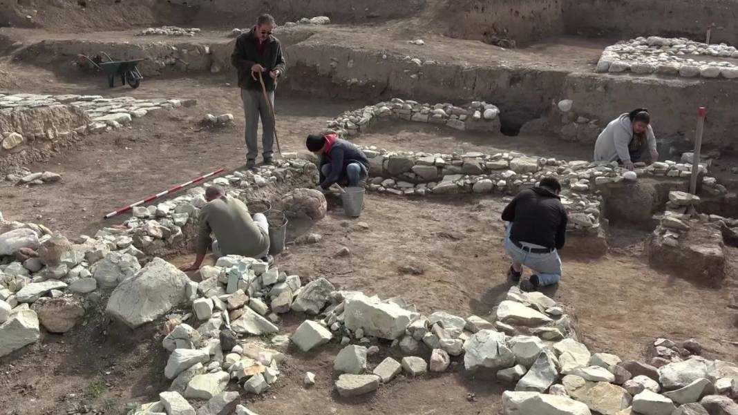 Herkes buraya akın edecek! Türkiye'de yapılan kazılarda bir ilk: 2600 yıllık eser şaşkına çevirdi 2